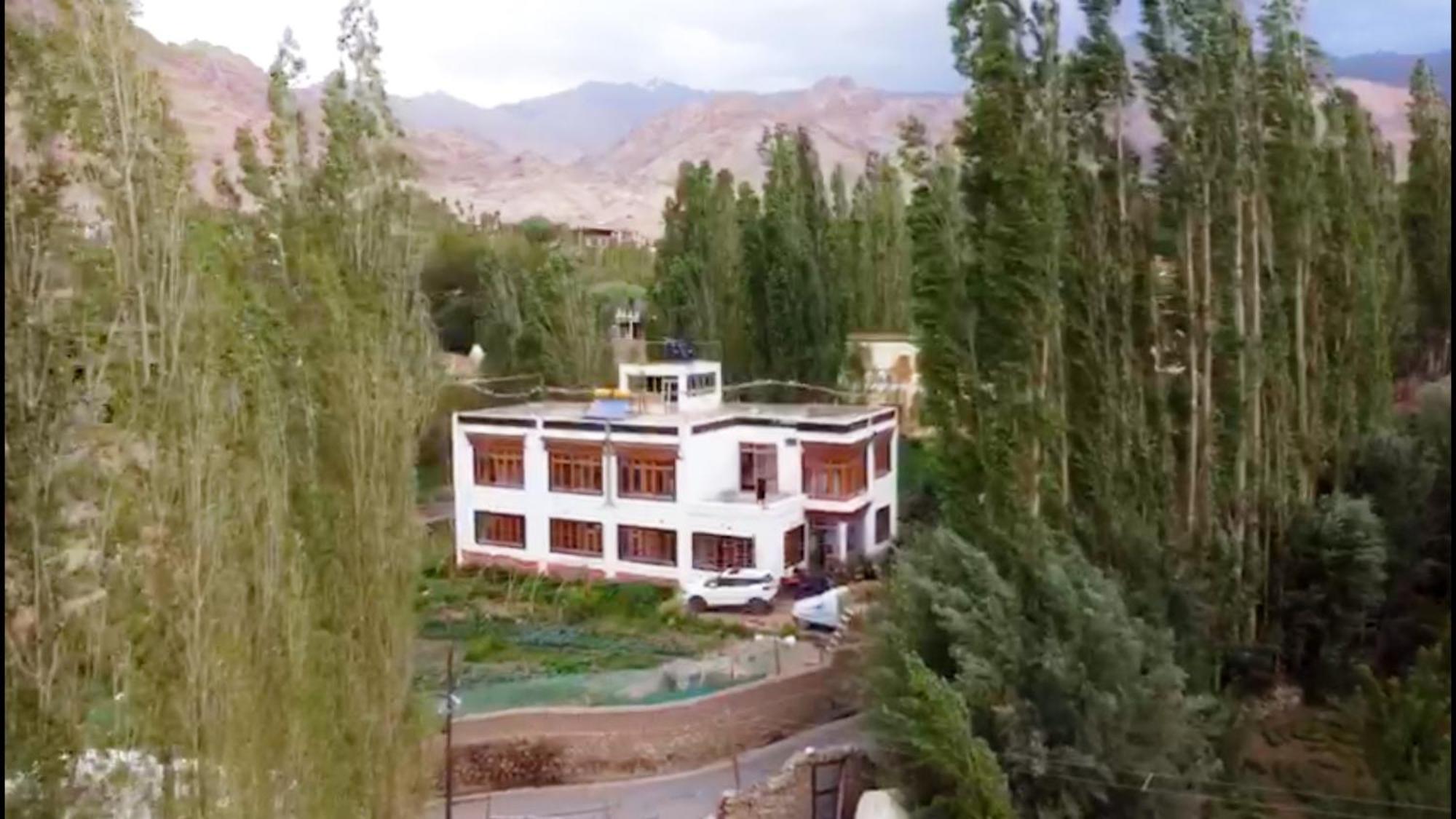 Sponbo Guest House, Leh Ngoại thất bức ảnh